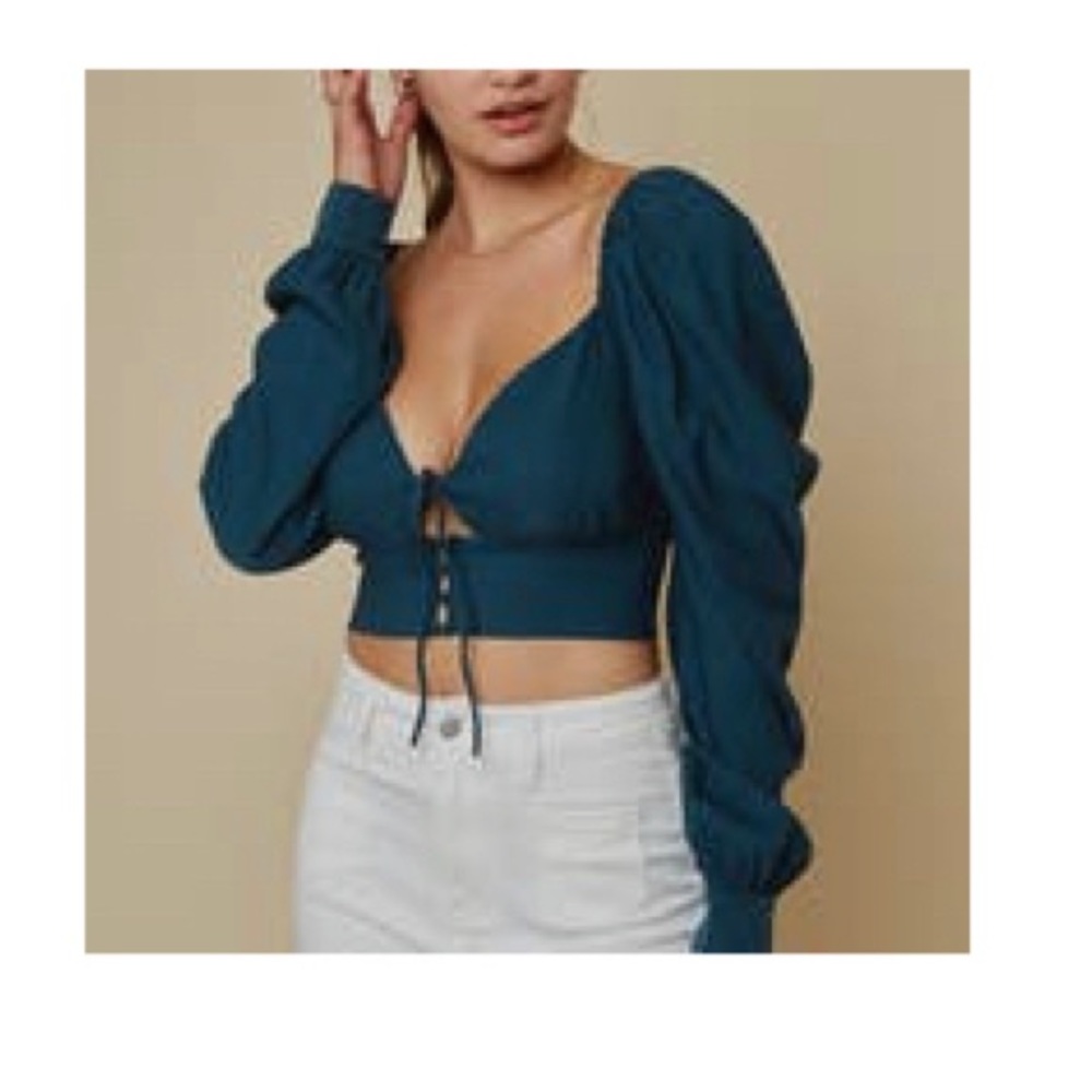 Blue blush tie up crop long sleeve